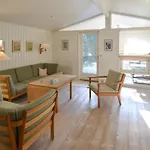 Дом отдыха Amazing In With Kitchen *